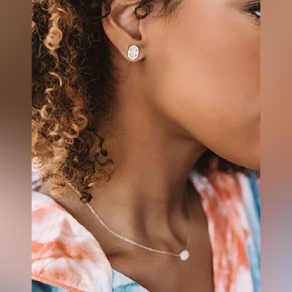Kendra Scott Silver Iridescent Drusy Cade Earrings & Chelsea Necklace Set Bundle